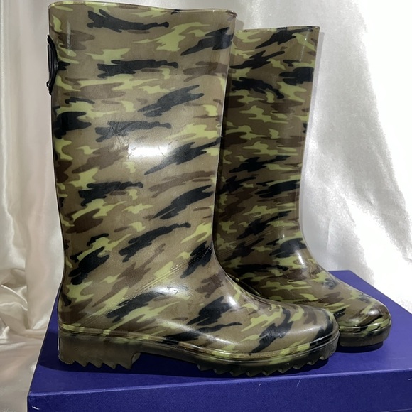 Stuart Weitzman Camouflage Rain Boots Size M - Picture 2 of 4